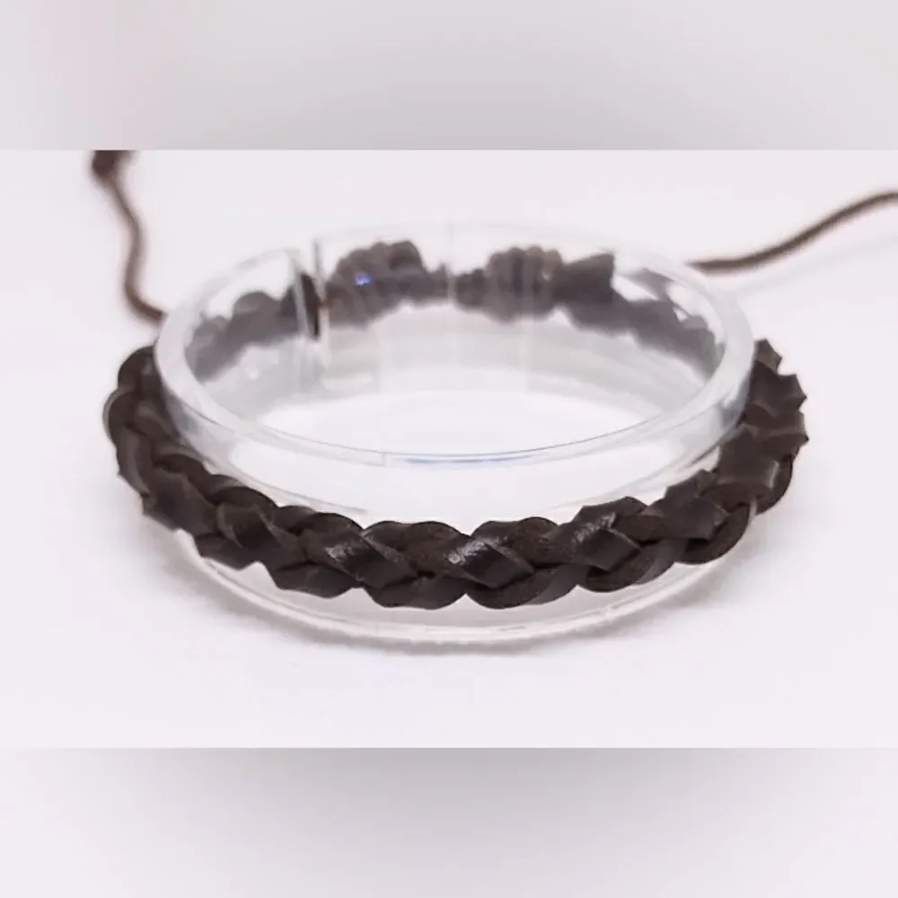 NEW leather‎ bracelet braided brown e24